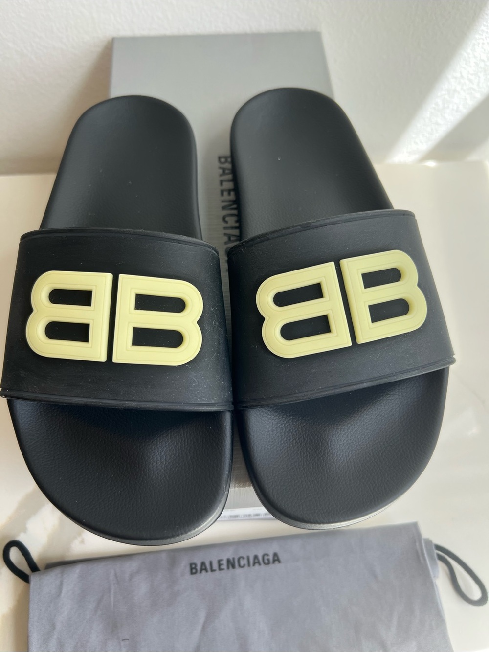Mens balenciaga slides